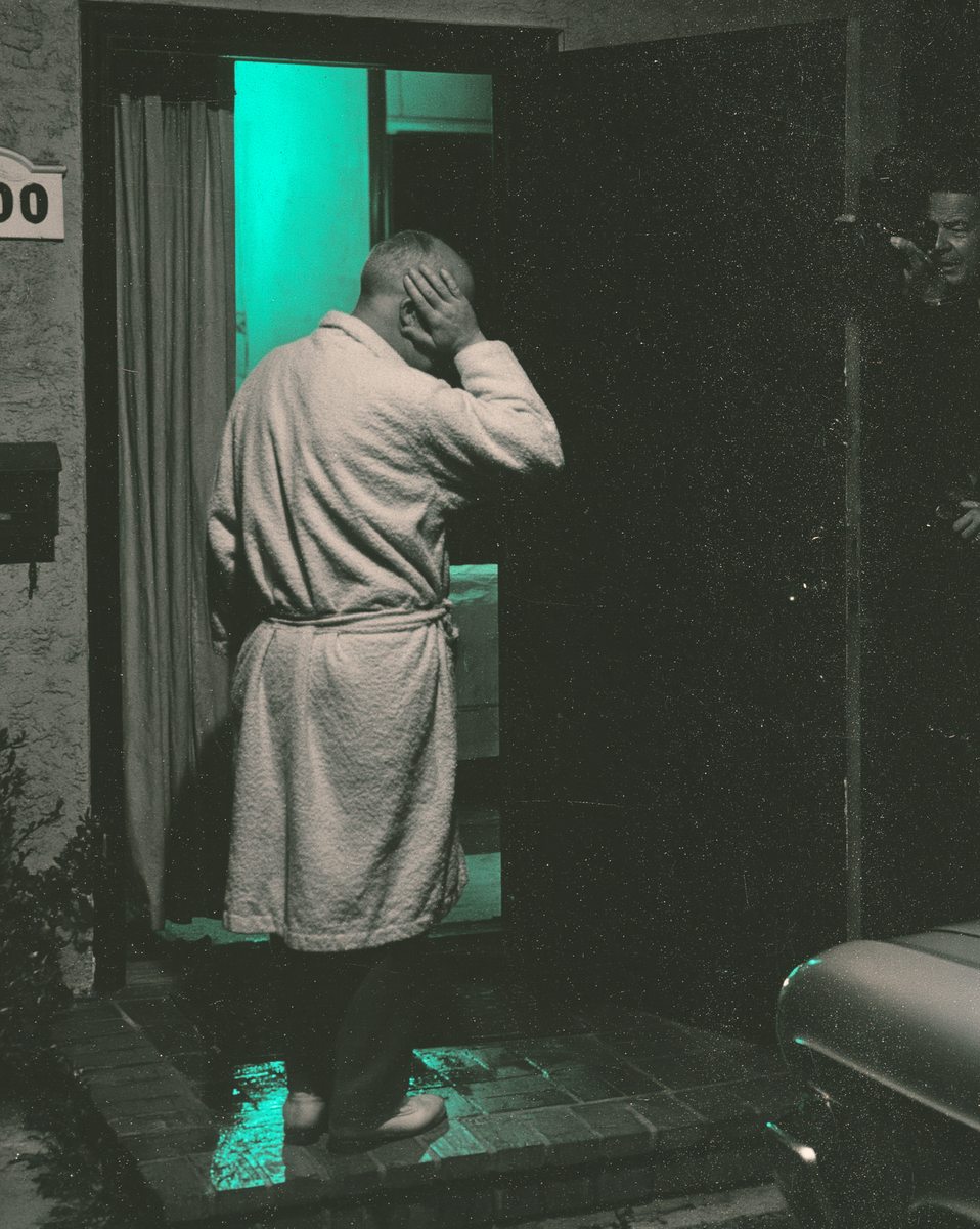 The Daily Lumen — area man declines to comment on doorstep