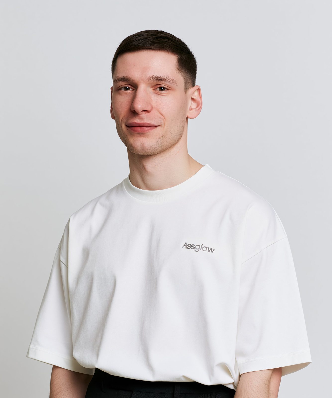 The Understatement tee